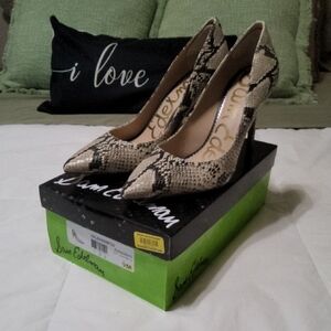 Sam Edelman Beige and Black Snake Print Heels